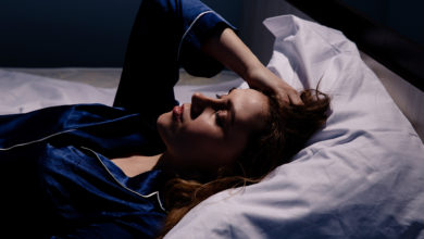 How to Turn Off Middle-Of-The-Night Insomnia
